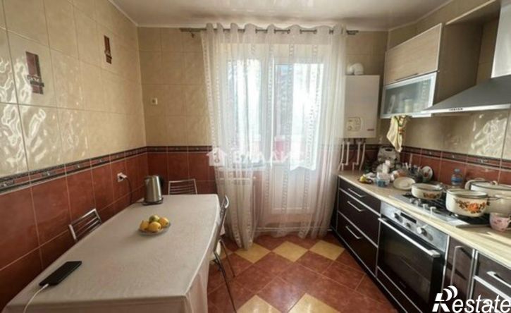 3-комн квартира улица Есенина, 44А,  д. 44А