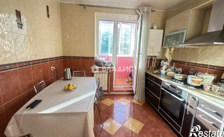 3-комн квартира улица Есенина, 44А,  д. 44А