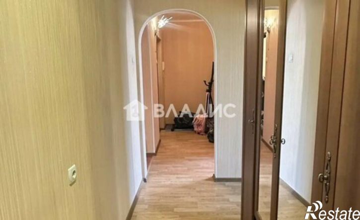 3-комн квартира улица Есенина, 44А,  д. 44А