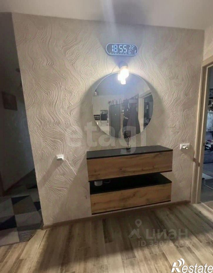 4-комн квартира проспект Славы, 47,  д. 47