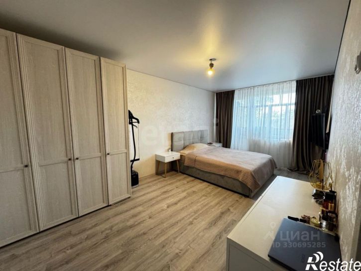 2-комн квартира улица 3 Интернационала, 39,  д. 39