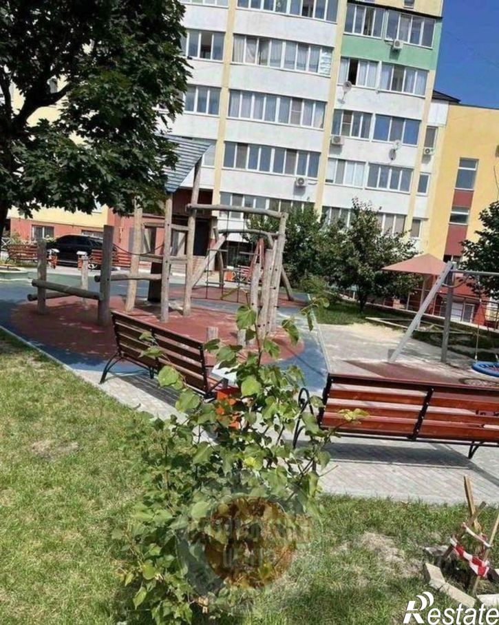 3-комн квартира ул Архиерейская, 5а,  д. 5а