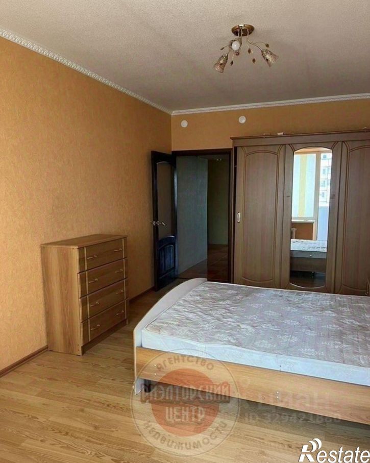 3-комн квартира ул Архиерейская, 5а,  д. 5а