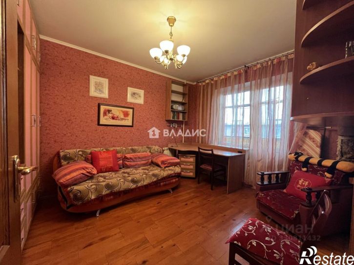 3-комн квартира улица Чехова, 9,  д. 9