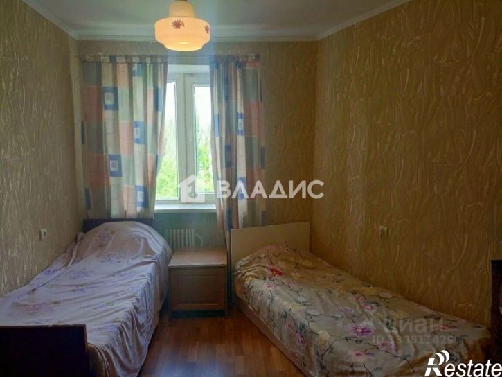 4-комн квартира Привольная улица, 11,  д. 11