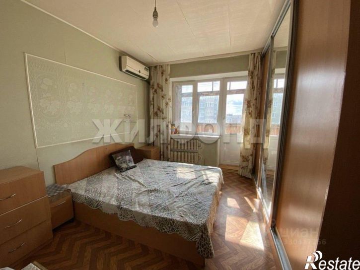 2-комн квартира улица 60 лет Октября, 10,  д. 10