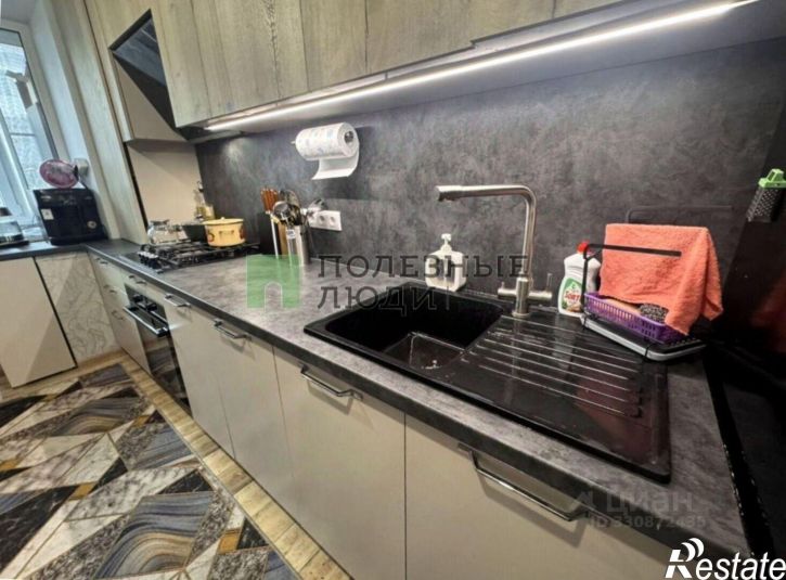 4-комн квартира проспект Славы, 47,  д. 47