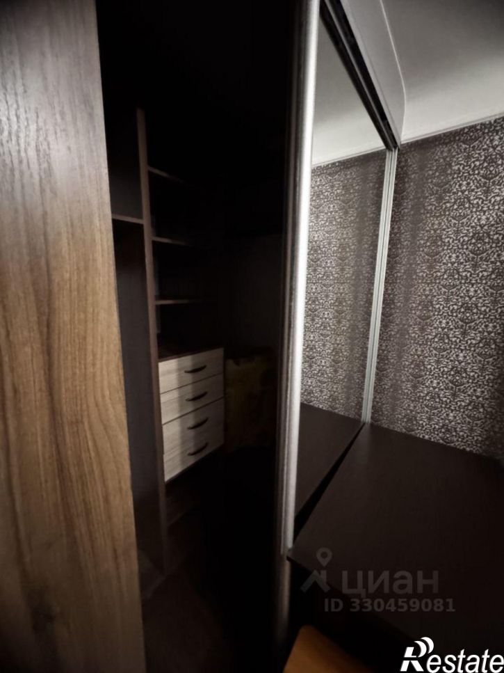 1-комн квартира пр-кт Славы, 7а,  д. 7а