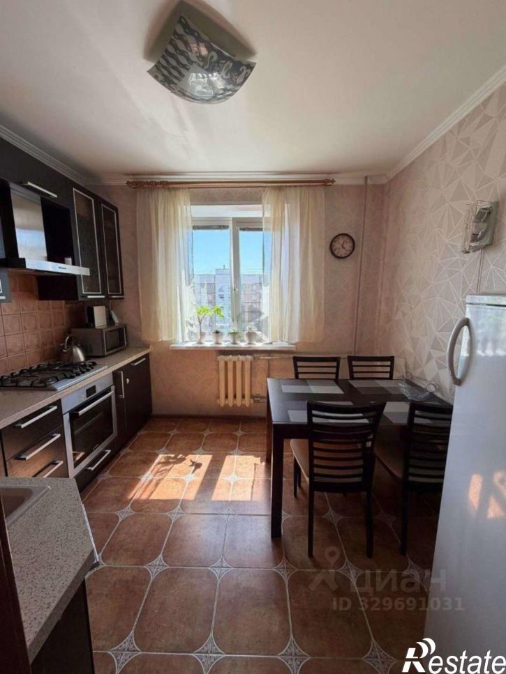 2-комн квартира ул 5 Августа, 17,  д. 17
