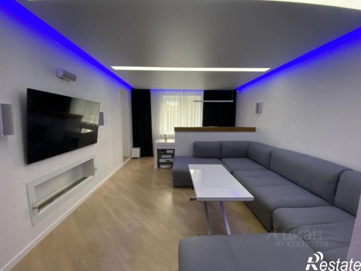 3-комн квартира ул 5 Августа, 33,  д. 33