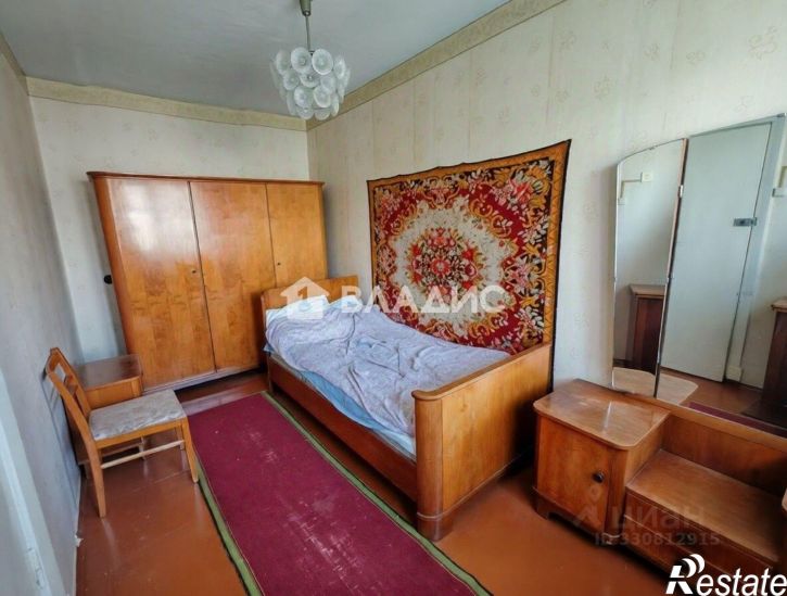 3-комн квартира проспект Богдана Хмельницкого, 183,  д. 183