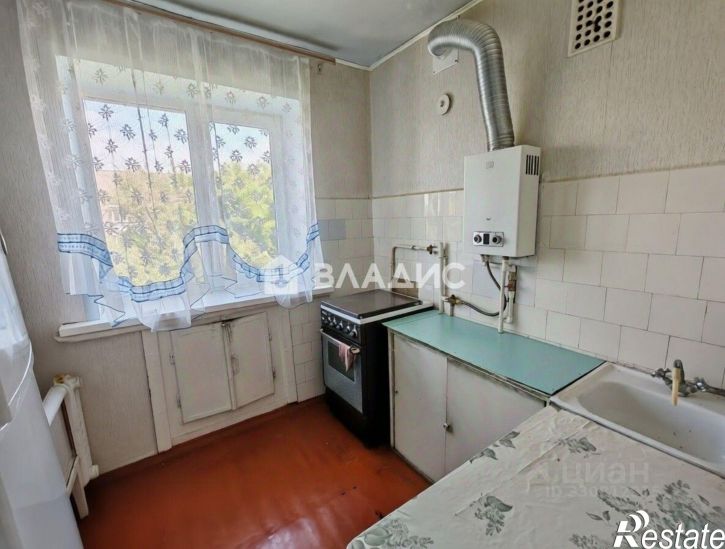 3-комн квартира проспект Богдана Хмельницкого, 183,  д. 183