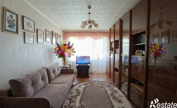 3-комн квартира пр-кт Славы, 76/9,  д. 76/9