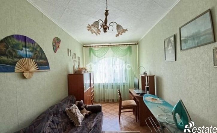 3-комн квартира пр-кт Славы, 76/9,  д. 76/9