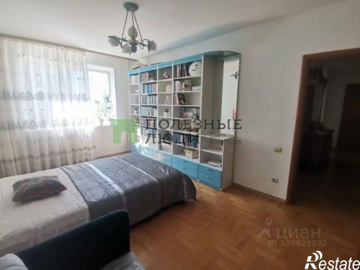 4-комн квартира Белгород г., Есенина ул., д.12