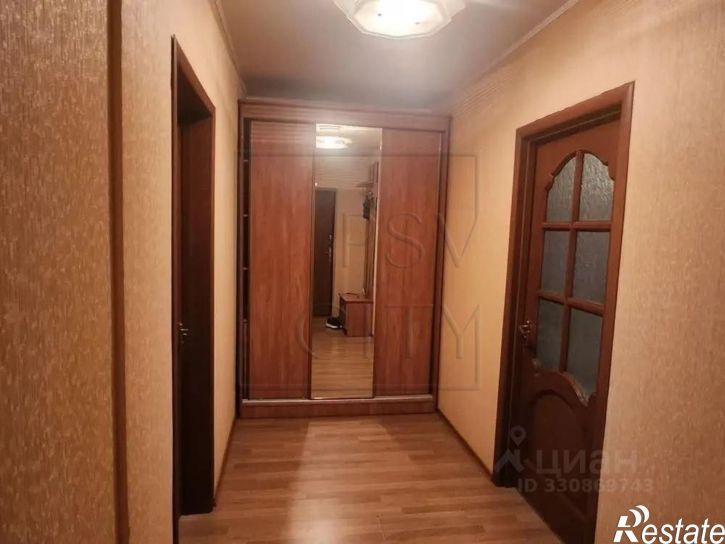 2-комн квартира ул Гостенская, 10,  д. 10