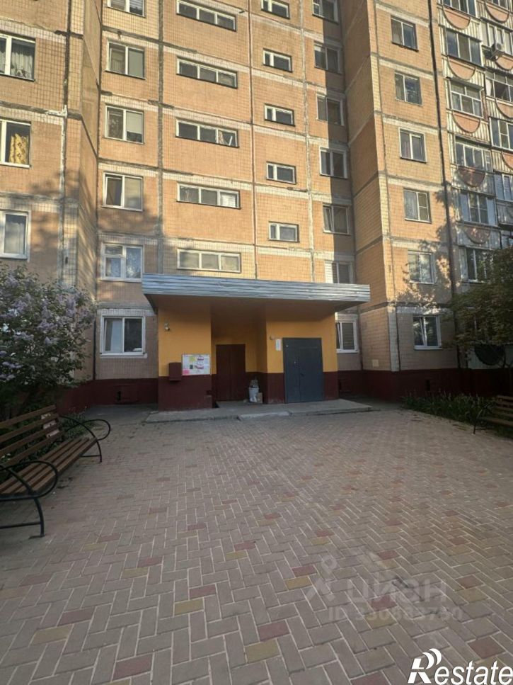 3-комн квартира ул Спортивная, 1,  д. 1