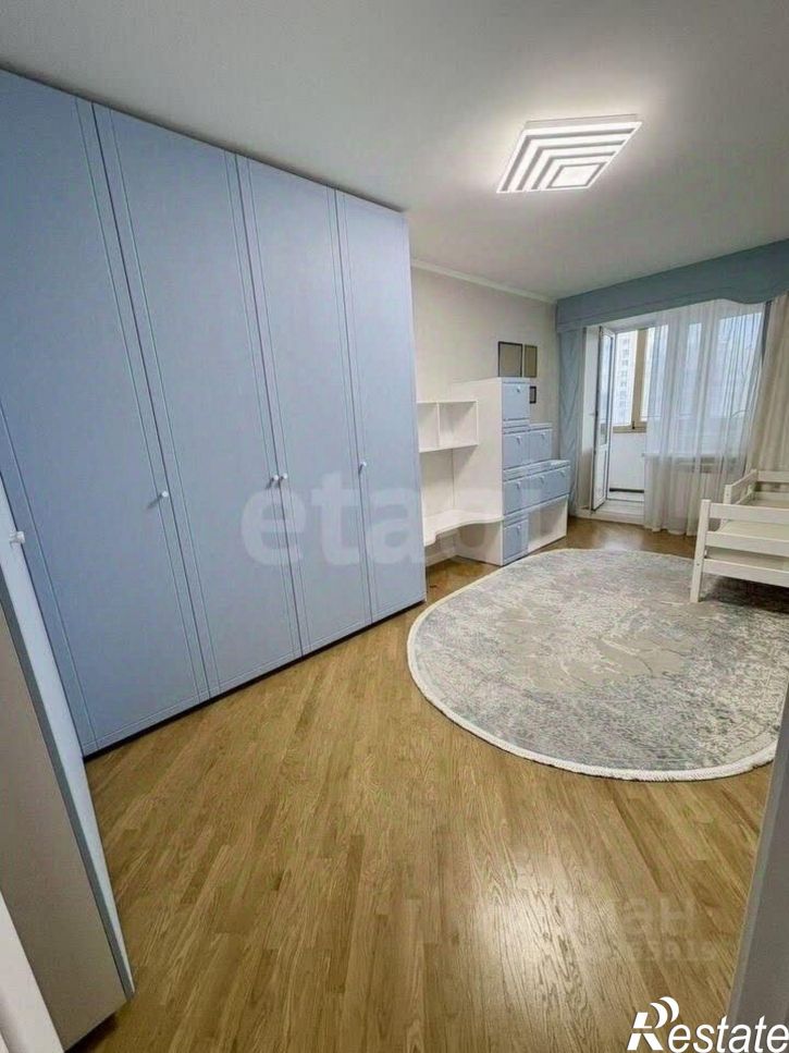 3-комн квартира Народный бульвар, 107,  д. 107
