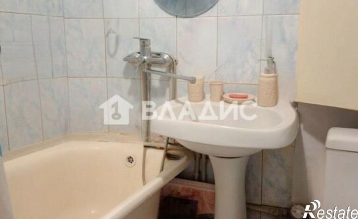 1-комн квартира улица Костюкова, 47,  д. 47
