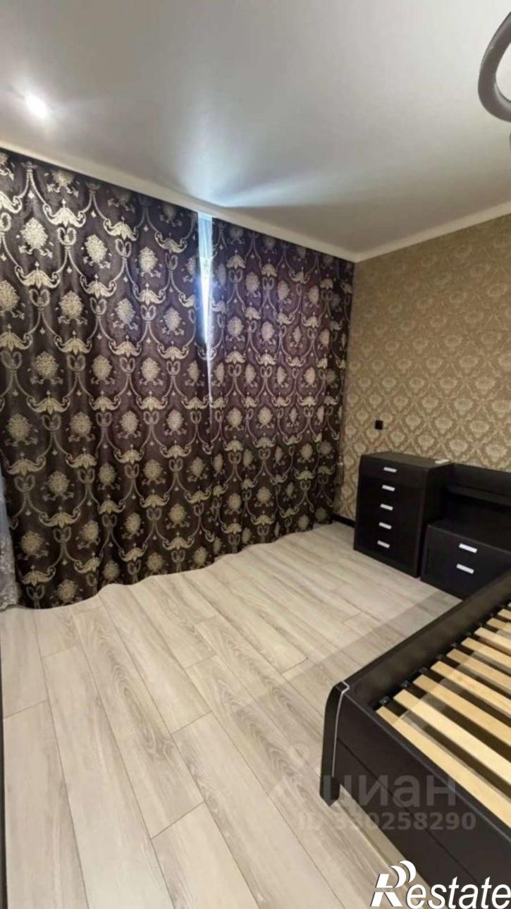 2-комн квартира Каштановая улица, 10,  д. 10