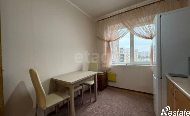 3-комн квартира ул Гостенская, 1,  д. 1