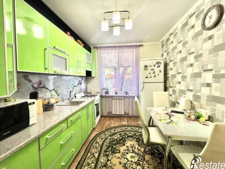 2-комн квартира Красная улица, 11,  д. 11