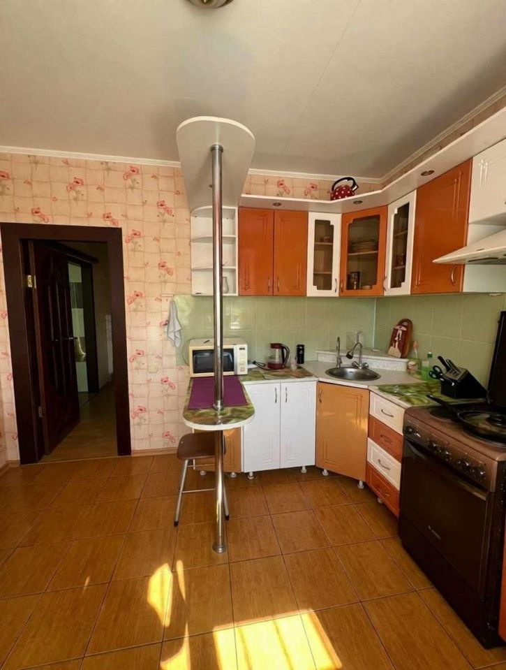 2-комн квартира Щорса улица, 45К