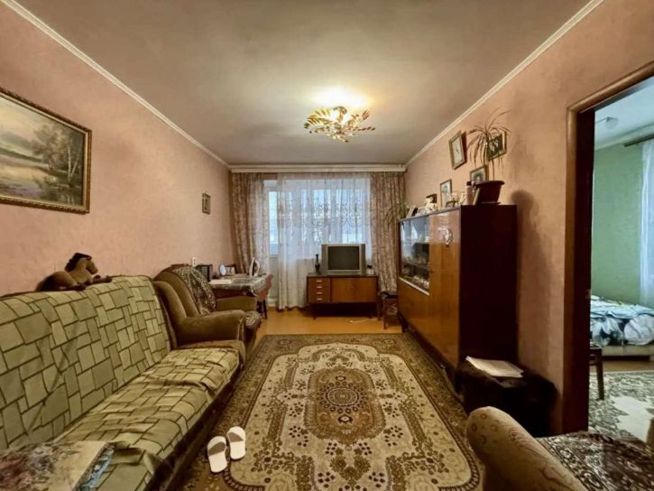 3-комн квартира 50 лет Белгородской области улица, 14