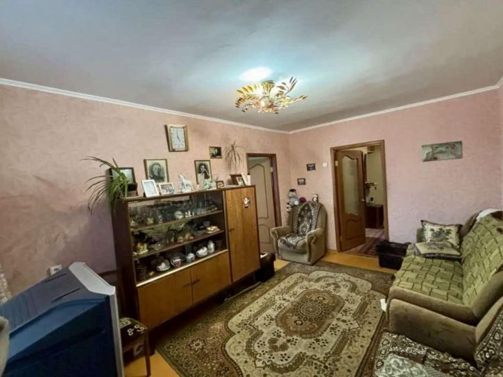 3-комн квартира 50 лет Белгородской области улица, 14