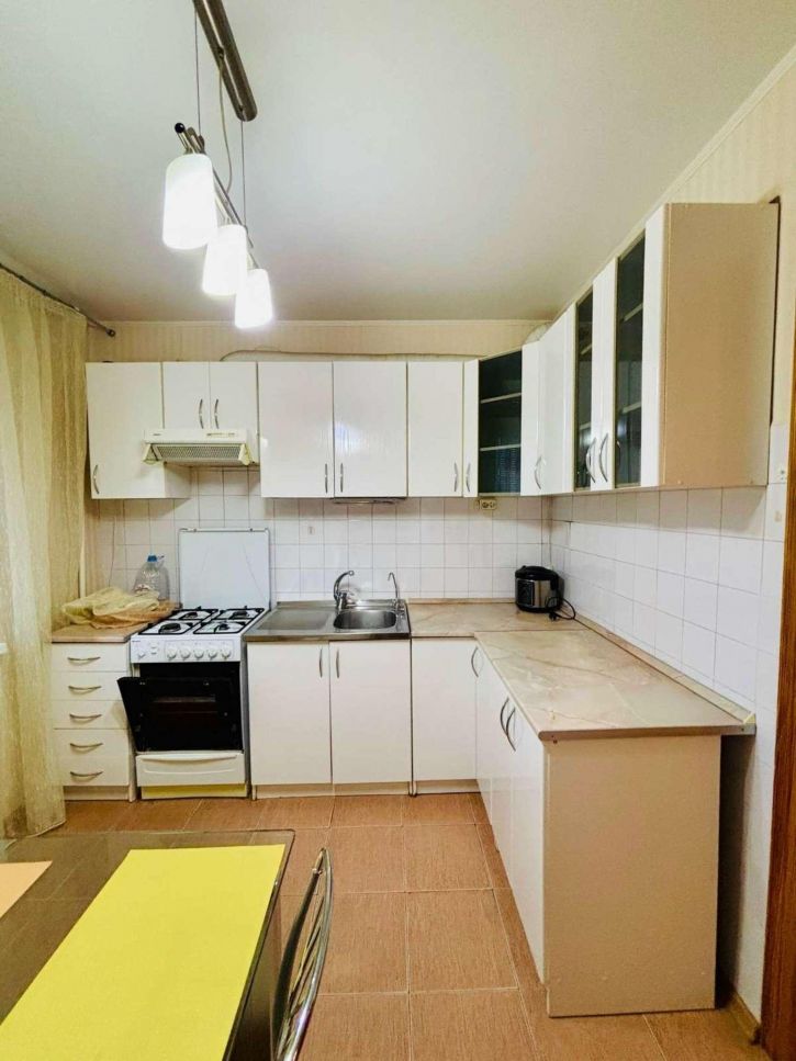 2-комн квартира Юности бульвар, 7