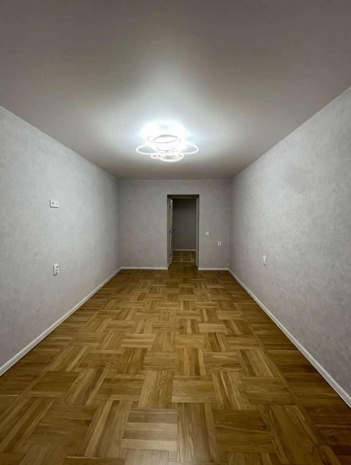 2-комн квартира Белгородского Полка улица, 50