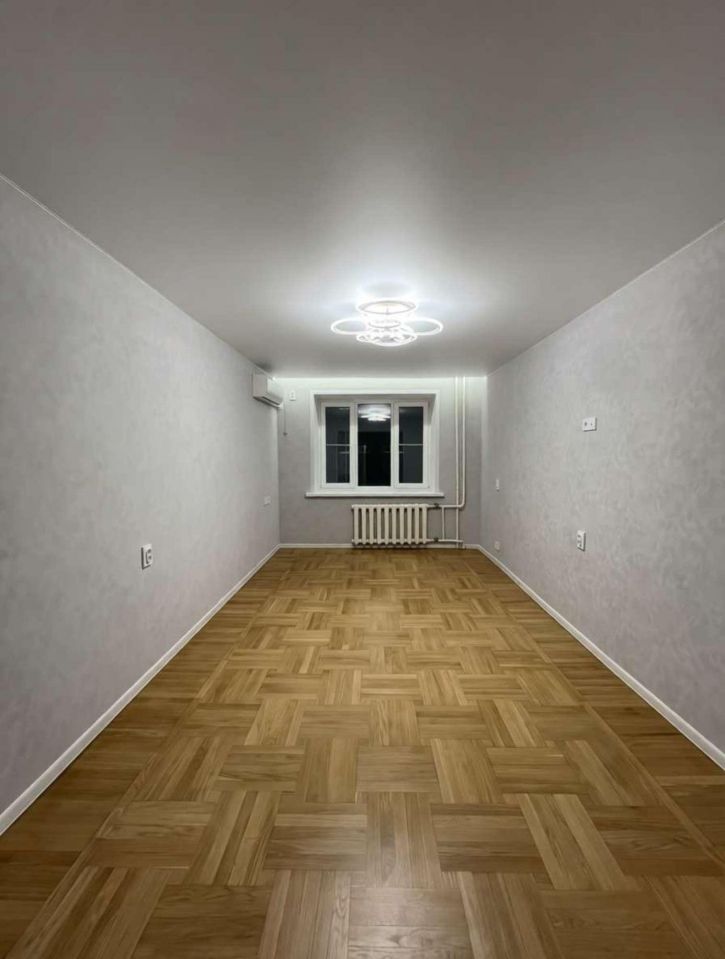 2-комн квартира Белгородского Полка улица, 50