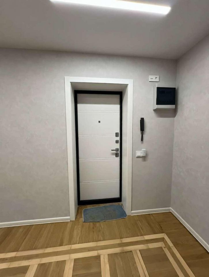 2-комн квартира Белгородского Полка улица, 50