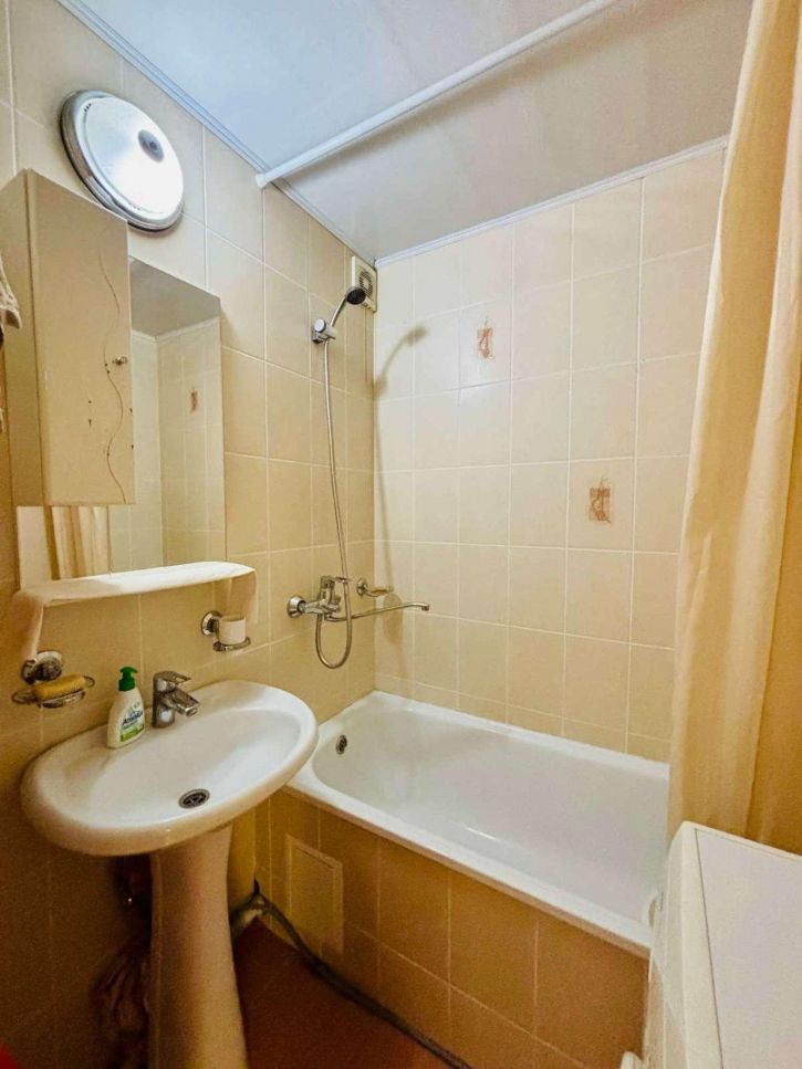 2-комн квартира Юности бульвар, 7