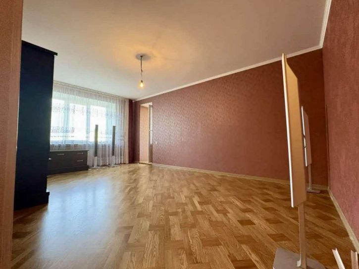 4-комн квартира Молодежная улица, 22