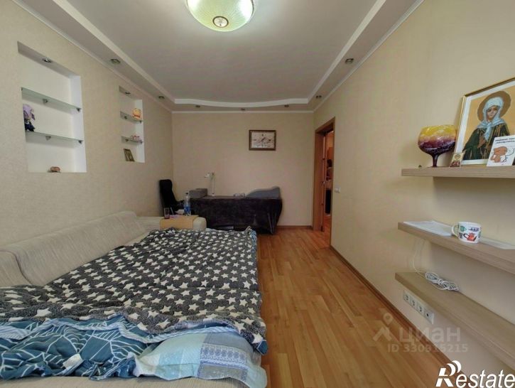 3-комн квартира ул Гостенская, 7,  д. 7