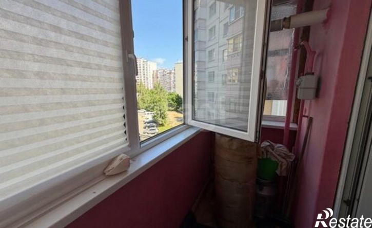 3-комн квартира бульвар Юности, 37,  д. 37