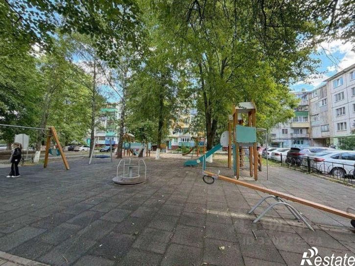 2-комн квартира ул Костюкова, 49,  д. 49