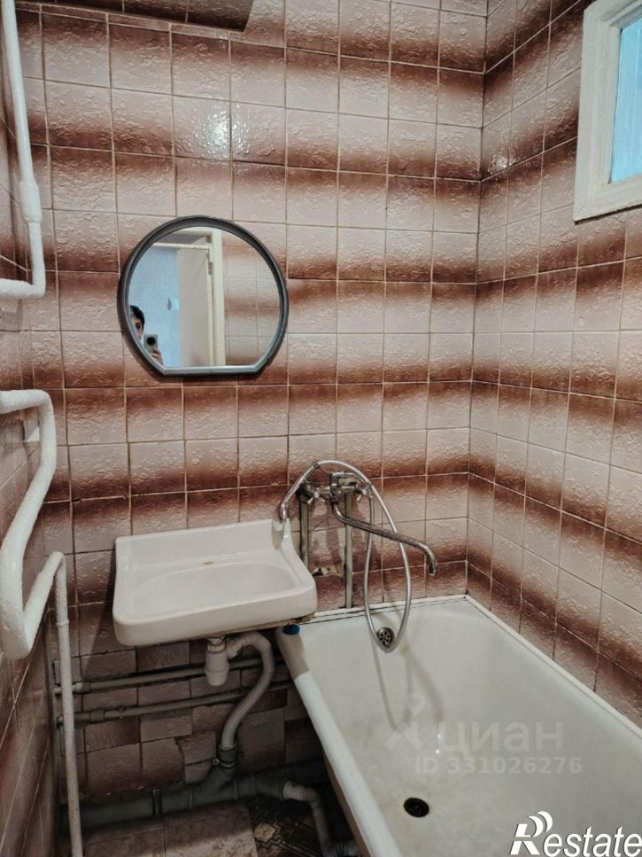 4-комн квартира ул Белгородского полка, 33,  д. 33