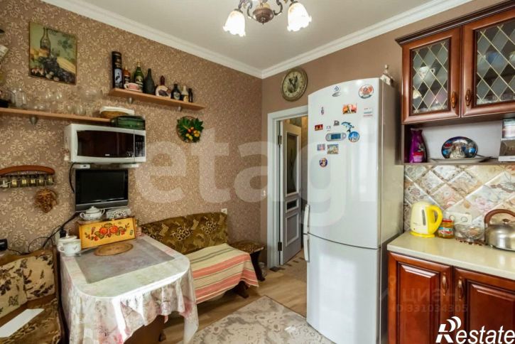 2-комн квартира пр-кт Б.Хмельницкого, 62а,  д. 62а