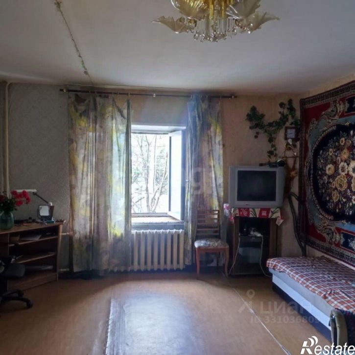 3-комн квартира улица Николая Чумичова, 70,  д. 70