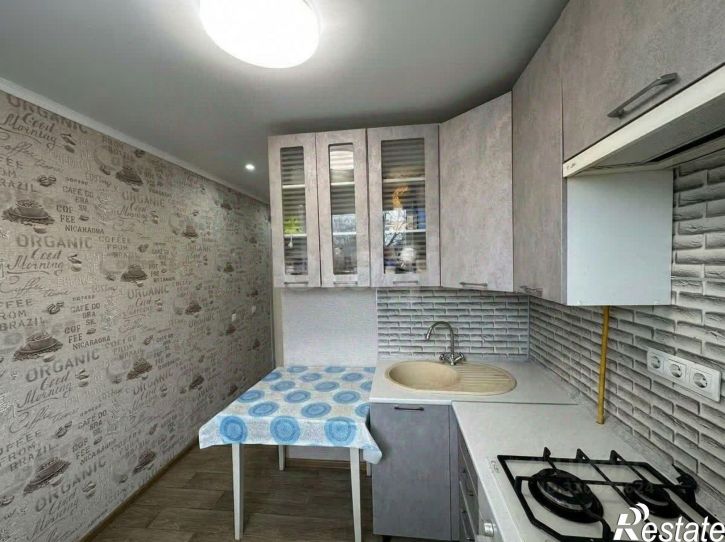 2-комн квартира улица Попова, 48,  д. 48