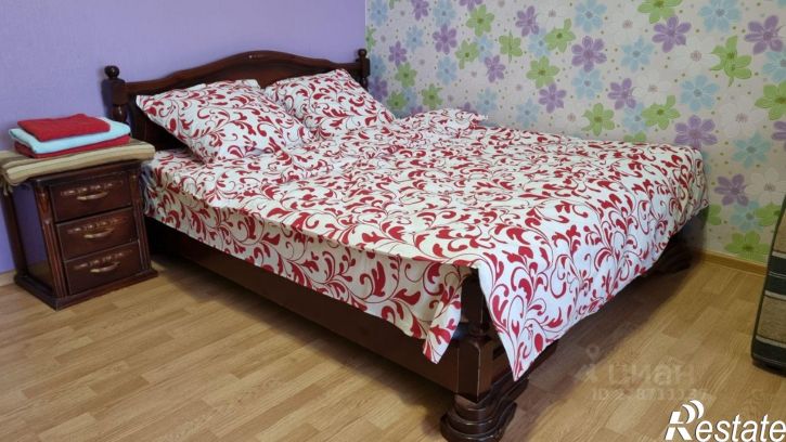 2-комн квартира улица Челюскинцев, 17,  д. 17