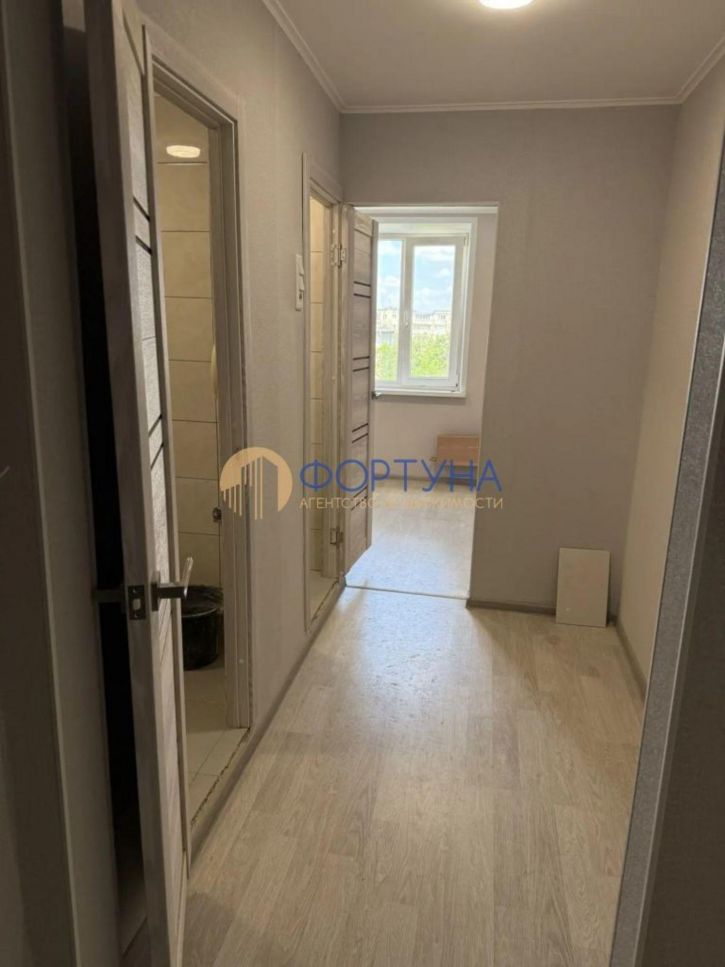 4-комн квартира Октябрьская ул, 63