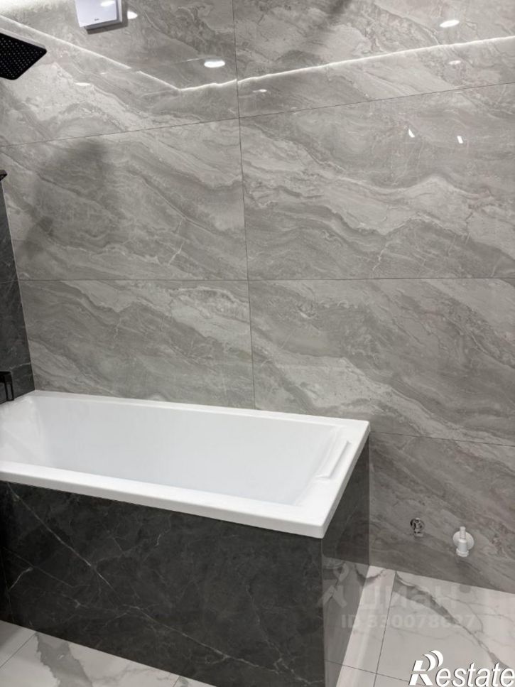 2-комн квартира улица Белгородского Полка, 50,  д. 50