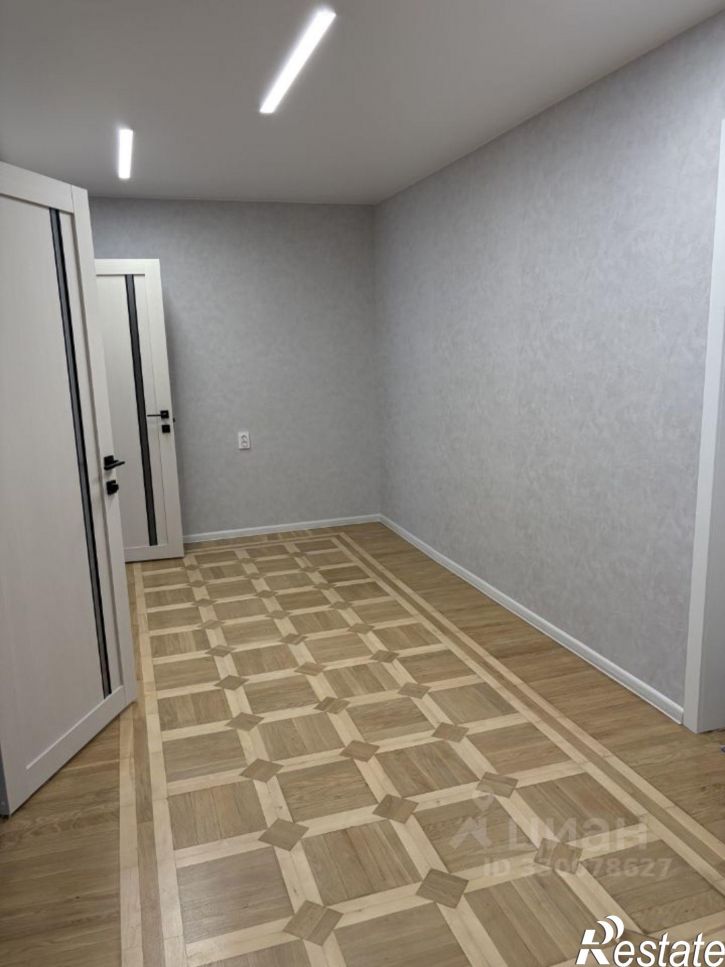 2-комн квартира улица Белгородского Полка, 50,  д. 50