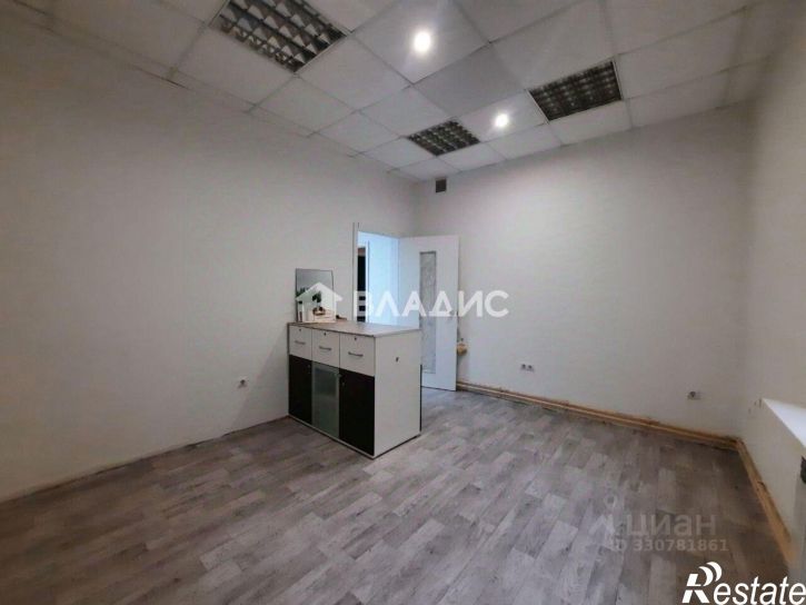 2-комн квартира улица Толстого, 49,  д. 49