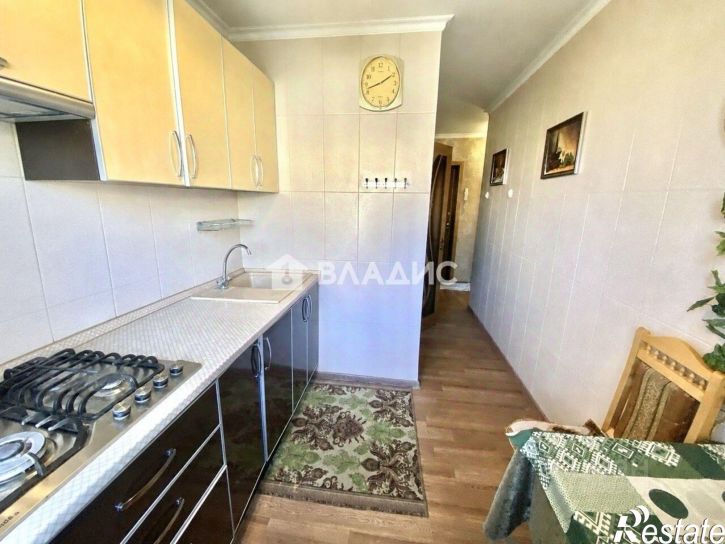 4-комн квартира улица Николая Чумичова, 55,  д. 55