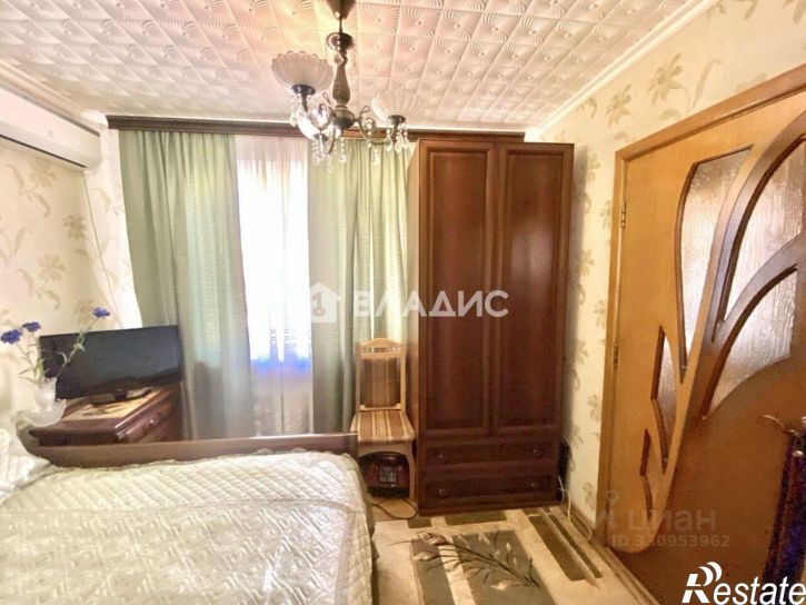 4-комн квартира улица Николая Чумичова, 55,  д. 55