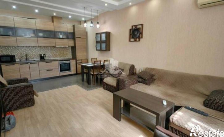3-комн квартира Свято-Троицкий бульвар, 15,  д. 15